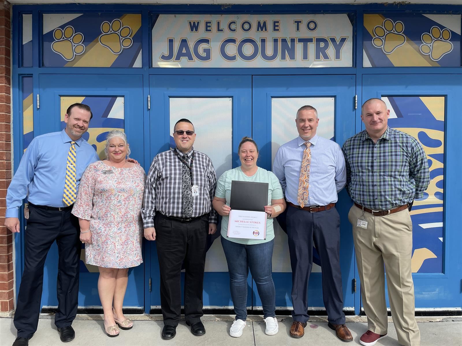  MICHELLE STOKES NAMED 2021-2022 FOX C-6 DISTRICT TEACHER OF THE YEAR